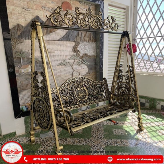 Mẫu Xích Đu Nhôm Đúc AK01